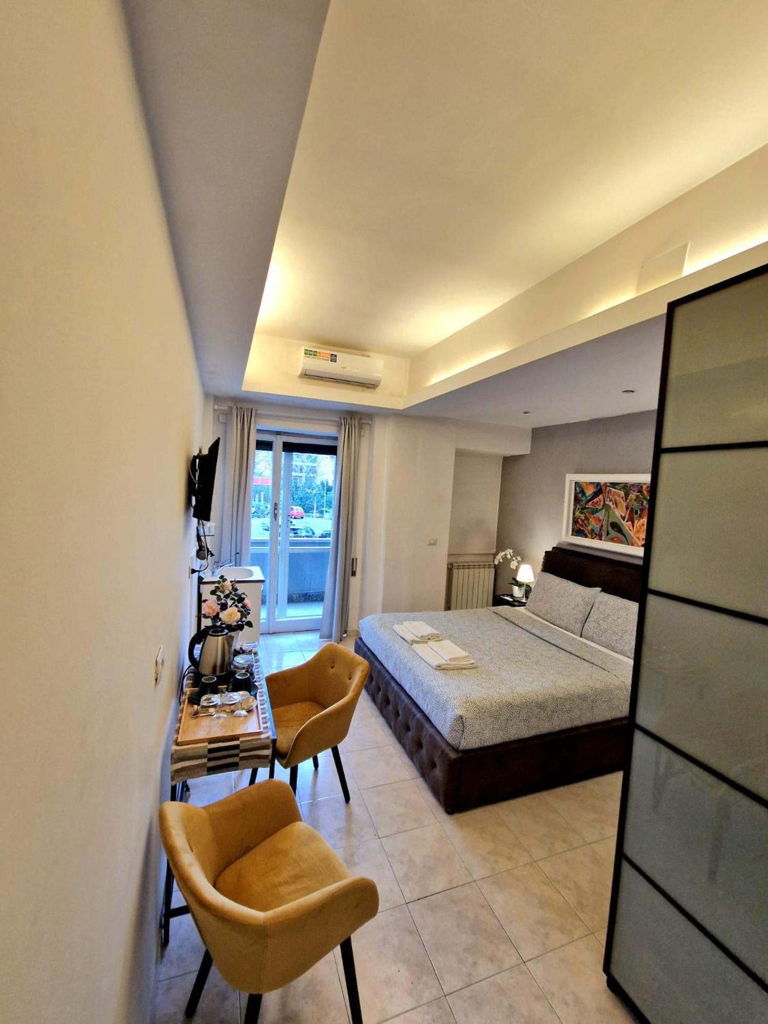 Appia Avenue 639 Hotel Rome Exterior photo